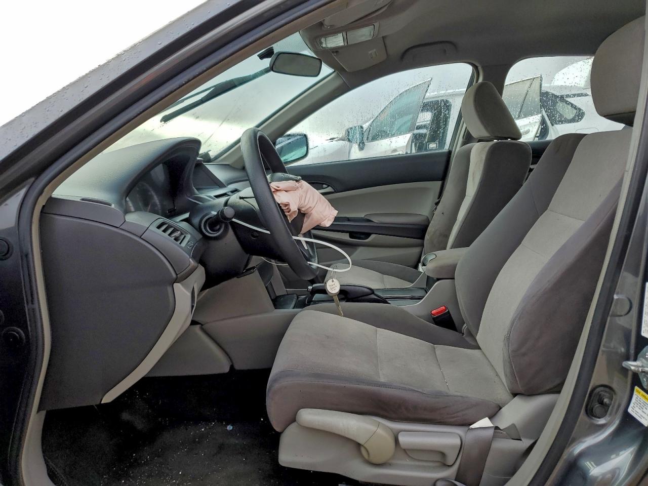 2009 HONDA ACCORD LX photo 7