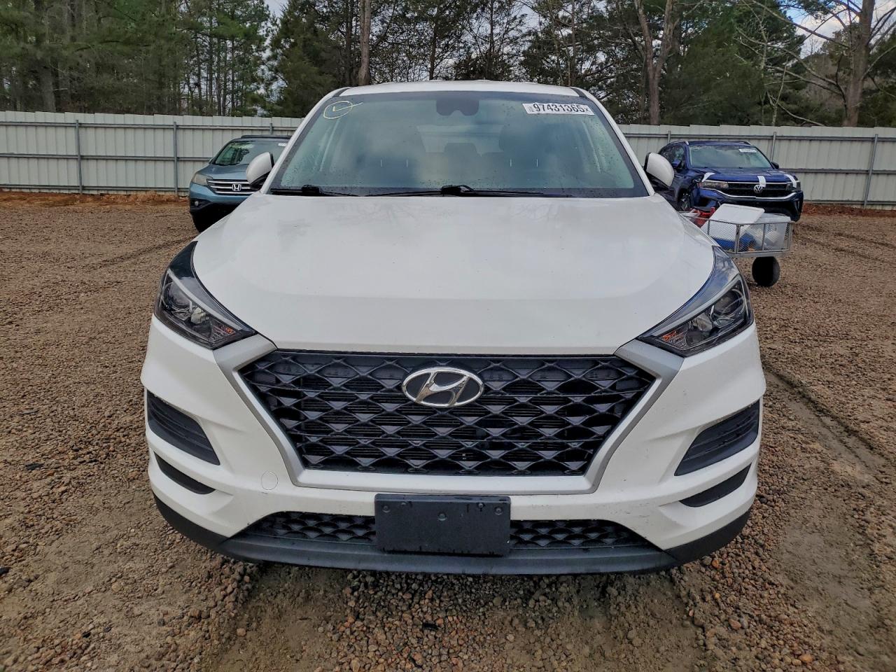 2021 HYUNDAI TUCSON SE photo 5