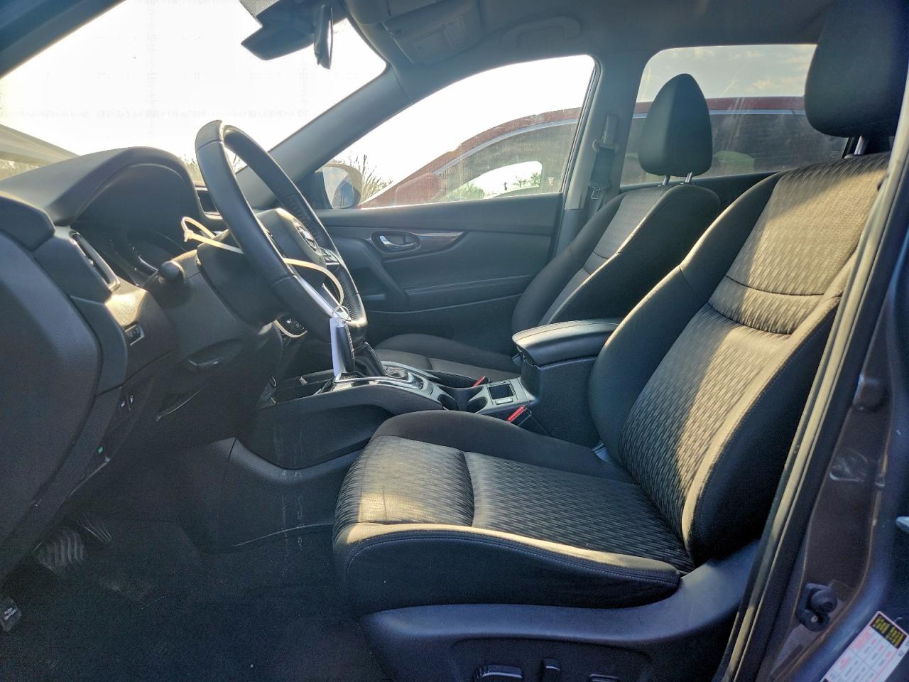 2020 NISSAN ROGUE S photo 7