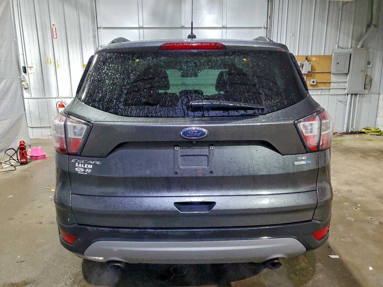 2017 FORD ESCAPE SE photo 6