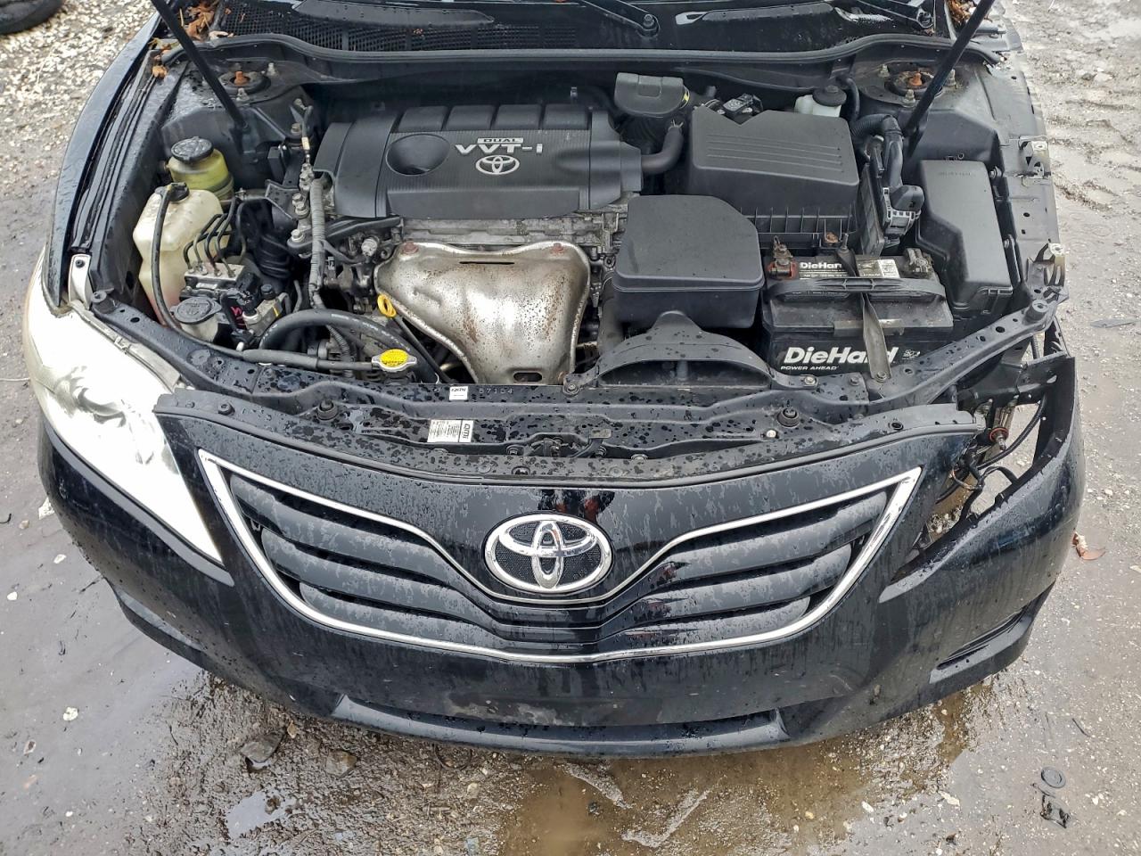 2010 TOYOTA CAMRY BASE photo 11
