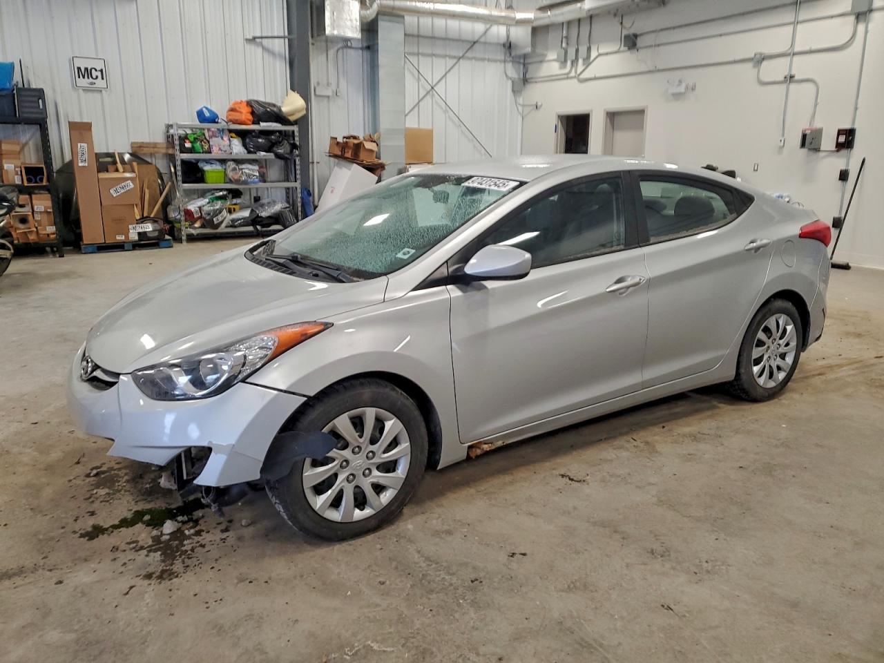 2013 HYUNDAI ELANTRA
