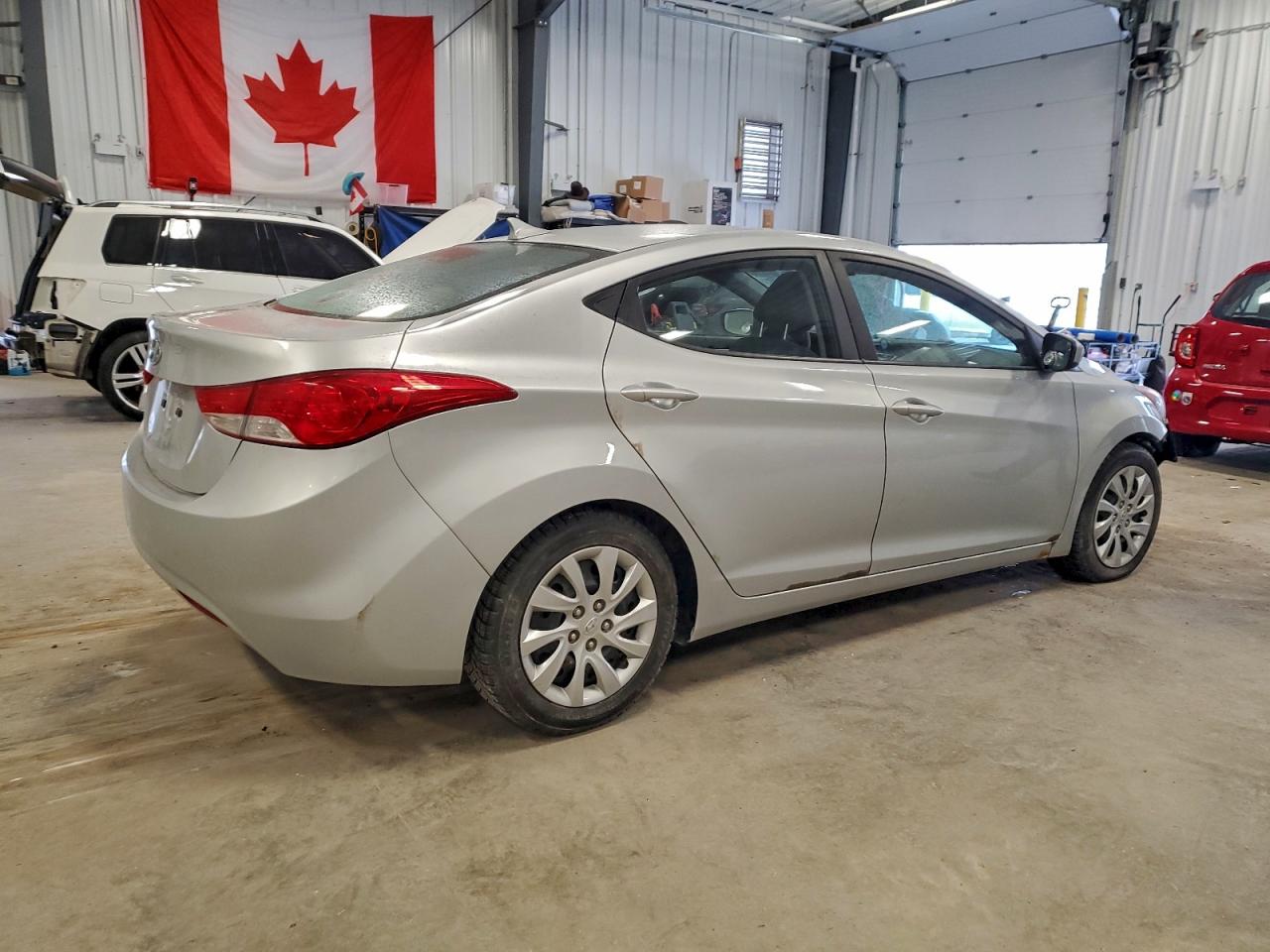 2013 HYUNDAI ELANTRA GLS photo 3