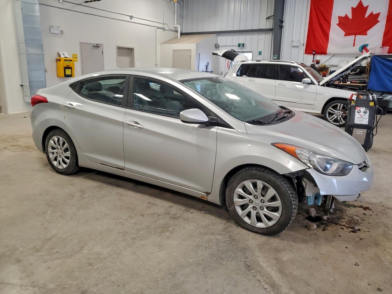 2013 HYUNDAI ELANTRA GLS photo 4