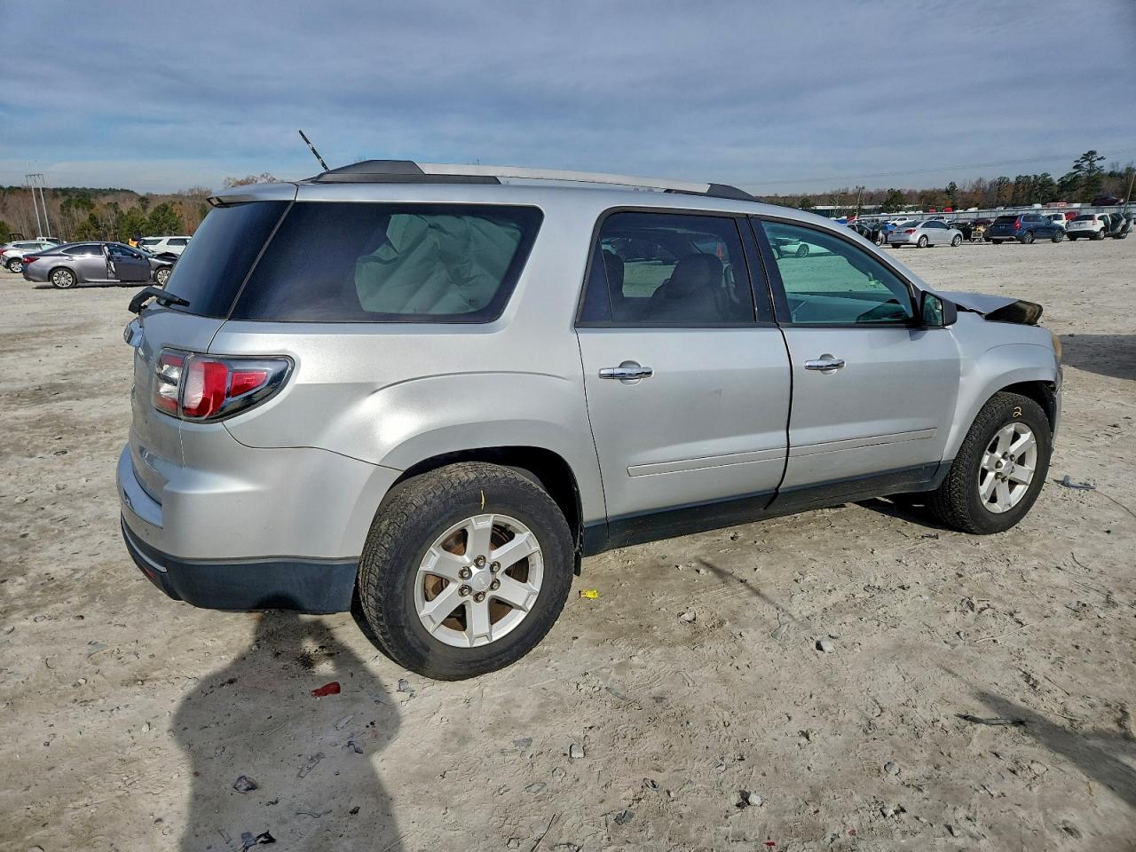2014 GMC ACADIA SLE photo 3
