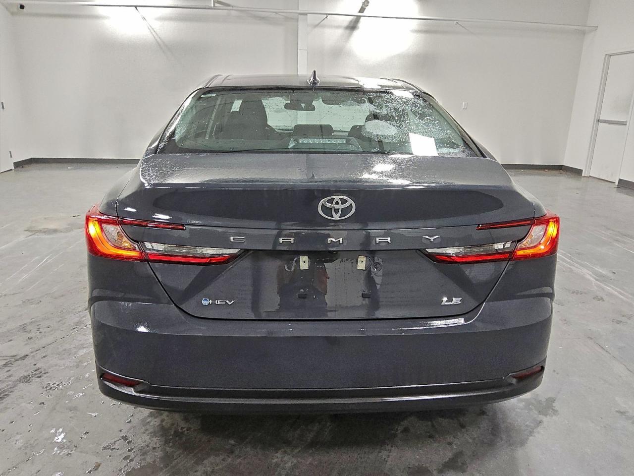 2025 TOYOTA CAMRY XSE photo 6