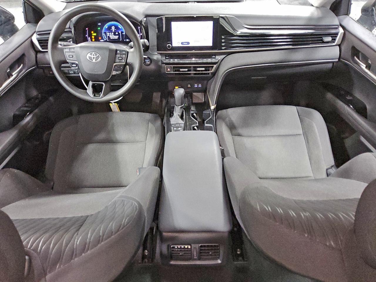 2025 TOYOTA CAMRY XSE photo 8
