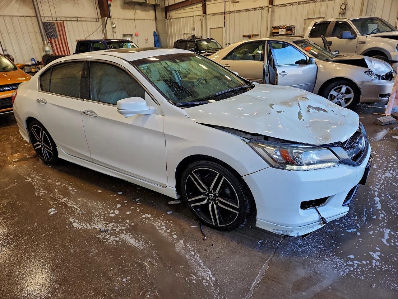 2013 HONDA ACCORD TOURING photo 4