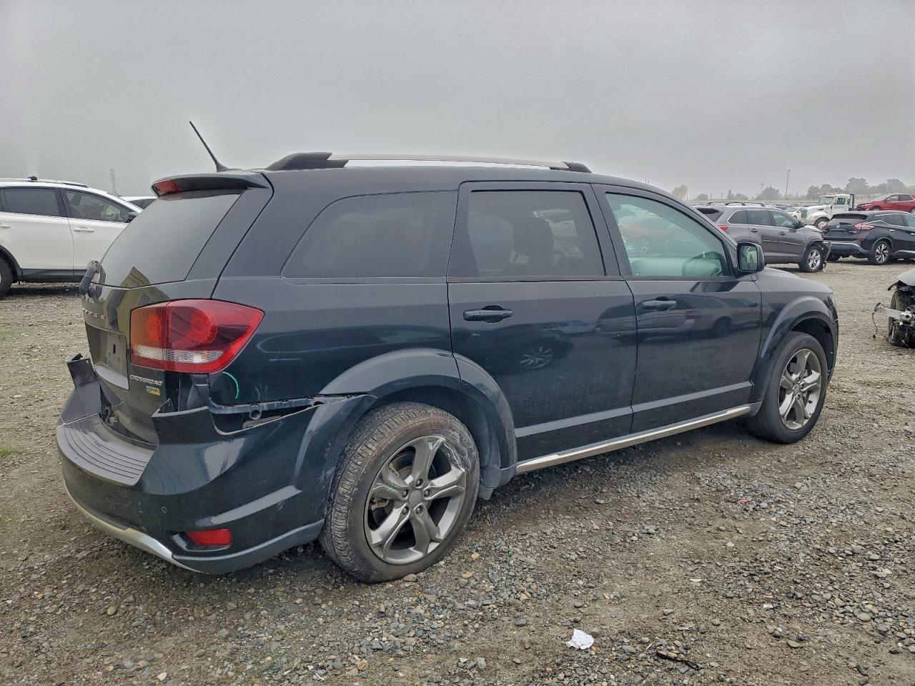 2017 DODGE JOURNEY CROSSROAD photo 3