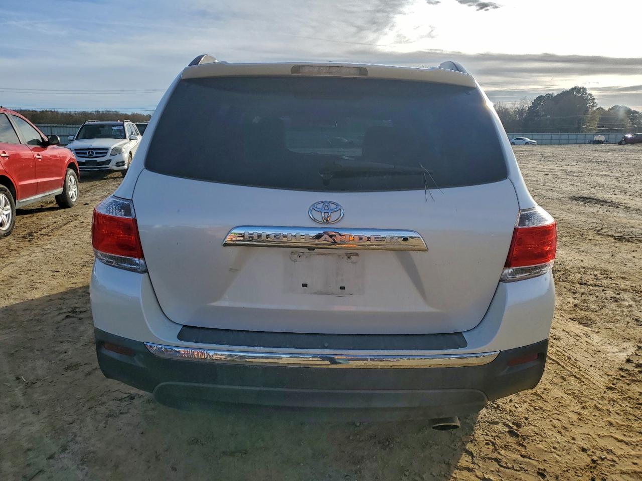2011 TOYOTA HIGHLANDER LIMITED photo 6
