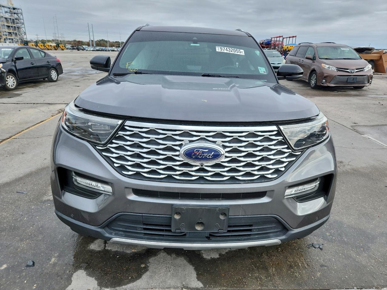 2021 FORD EXPLORER PLATINUM photo 5