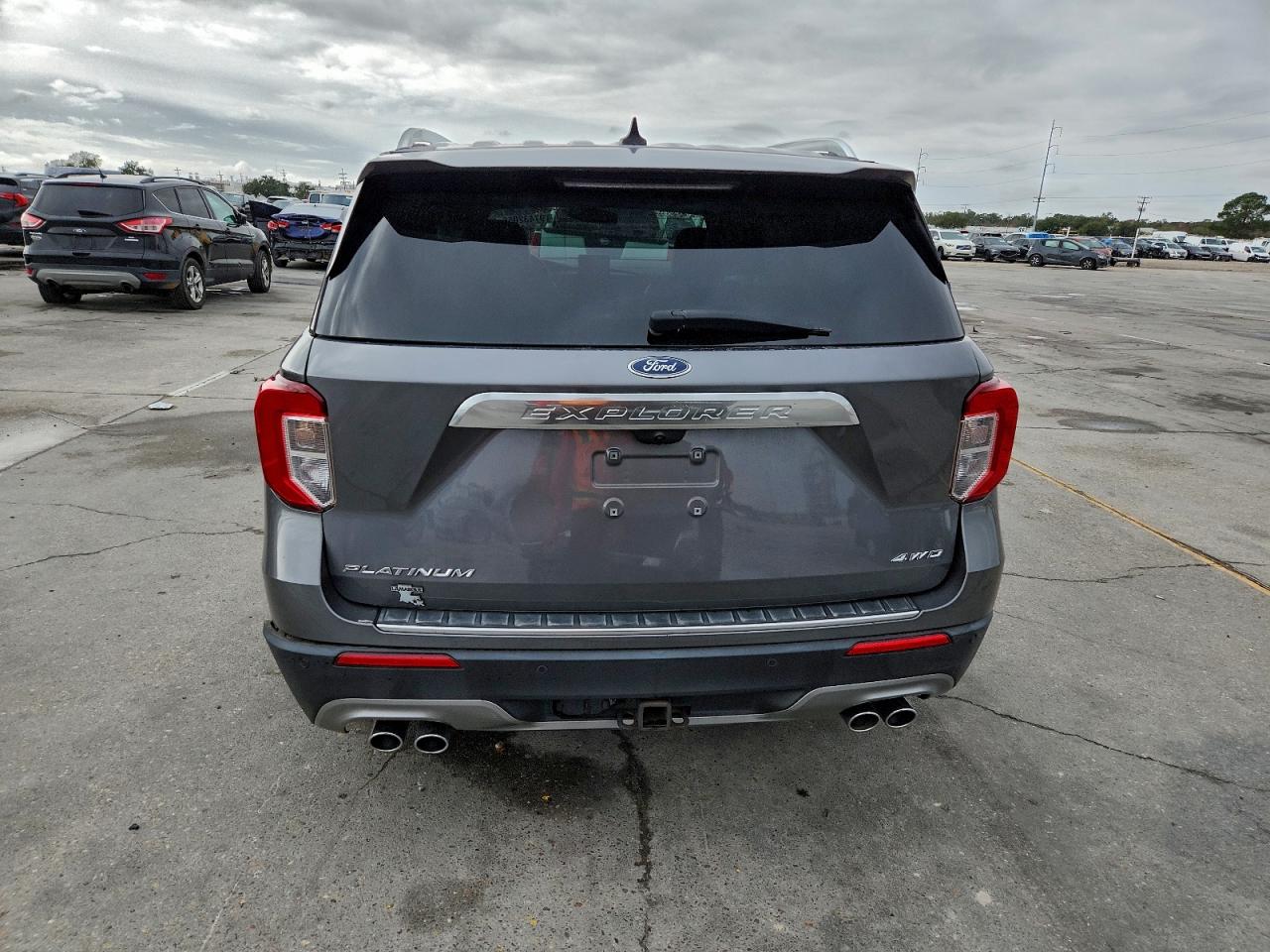 2021 FORD EXPLORER PLATINUM photo 6