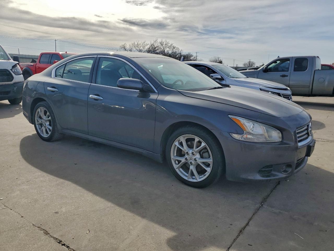 2013 NISSAN MAXIMA S photo 4