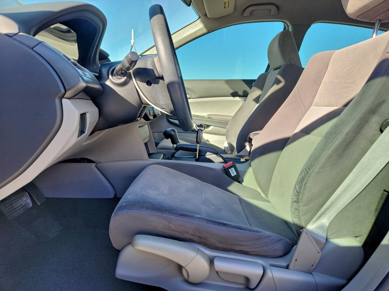 2008 HONDA ACCORD LX photo 7