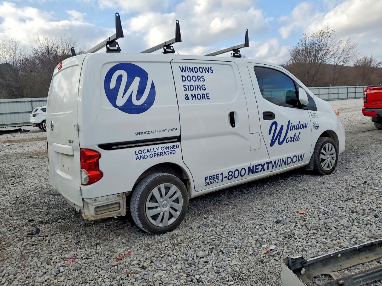 2021 NISSAN NV200 2.5S photo 3