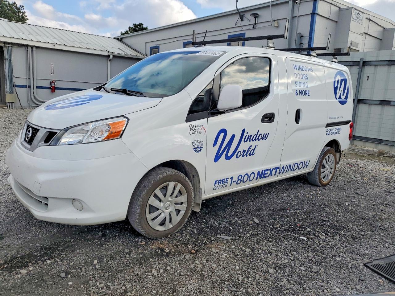 2021 NISSAN NV200