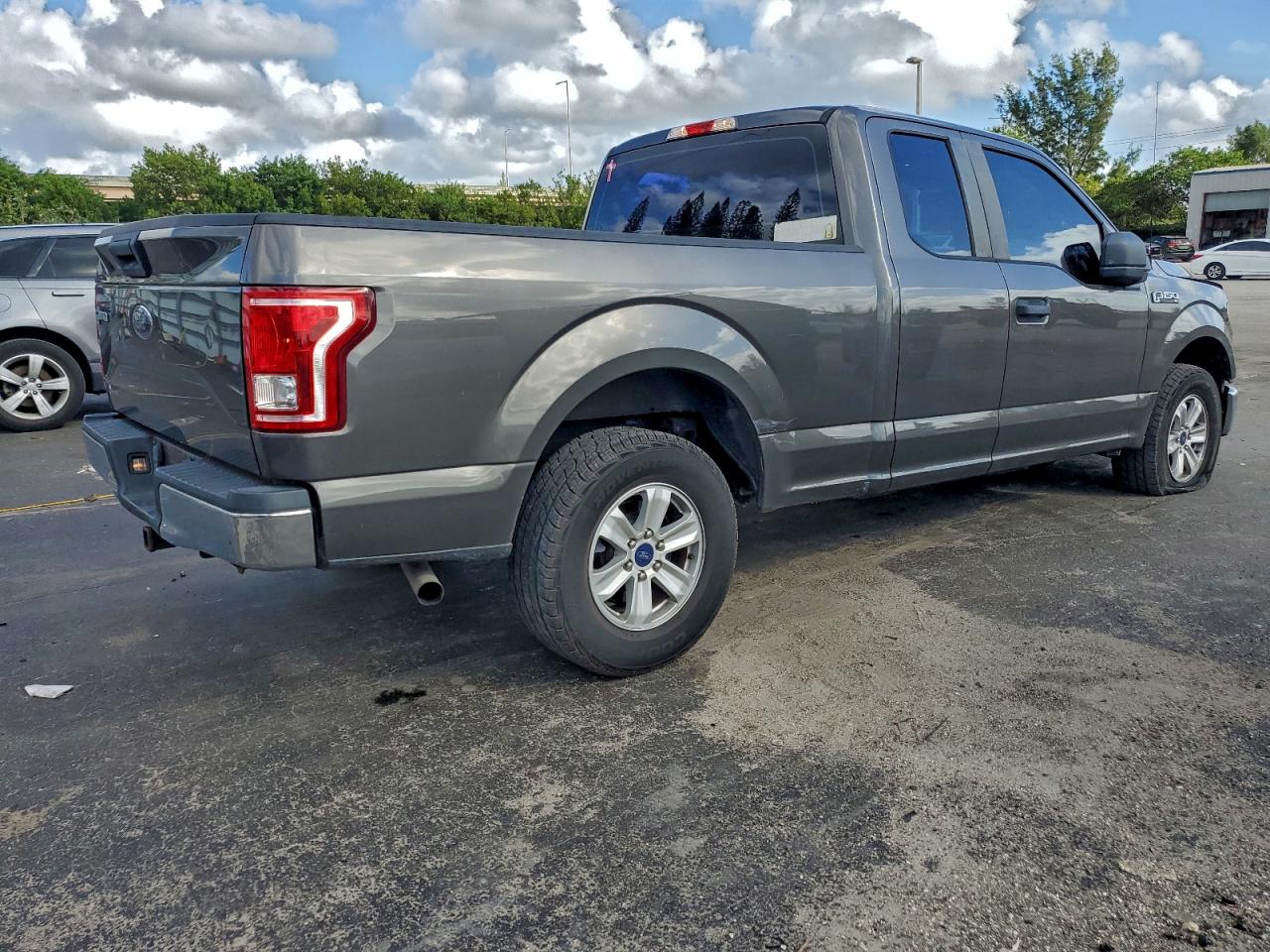 2017 FORD F150 SUPER CAB photo 3