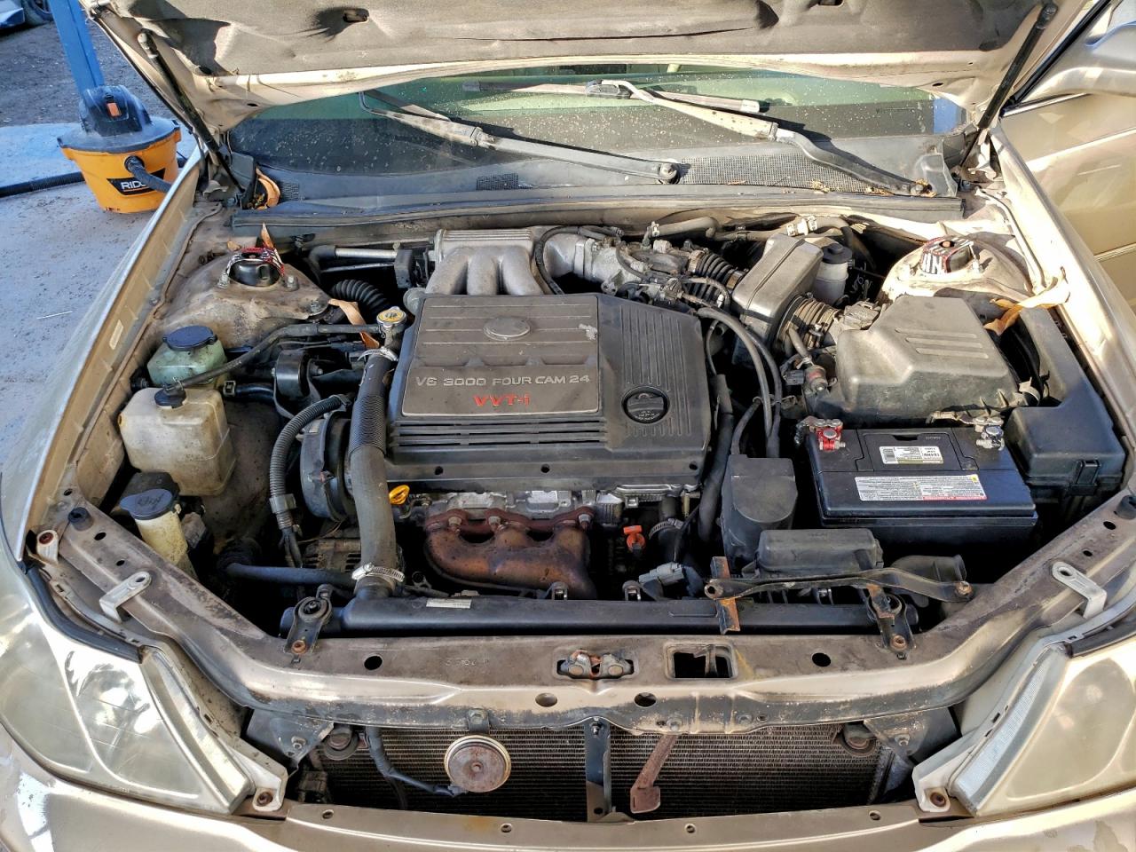 2002 TOYOTA AVALON XL photo 11
