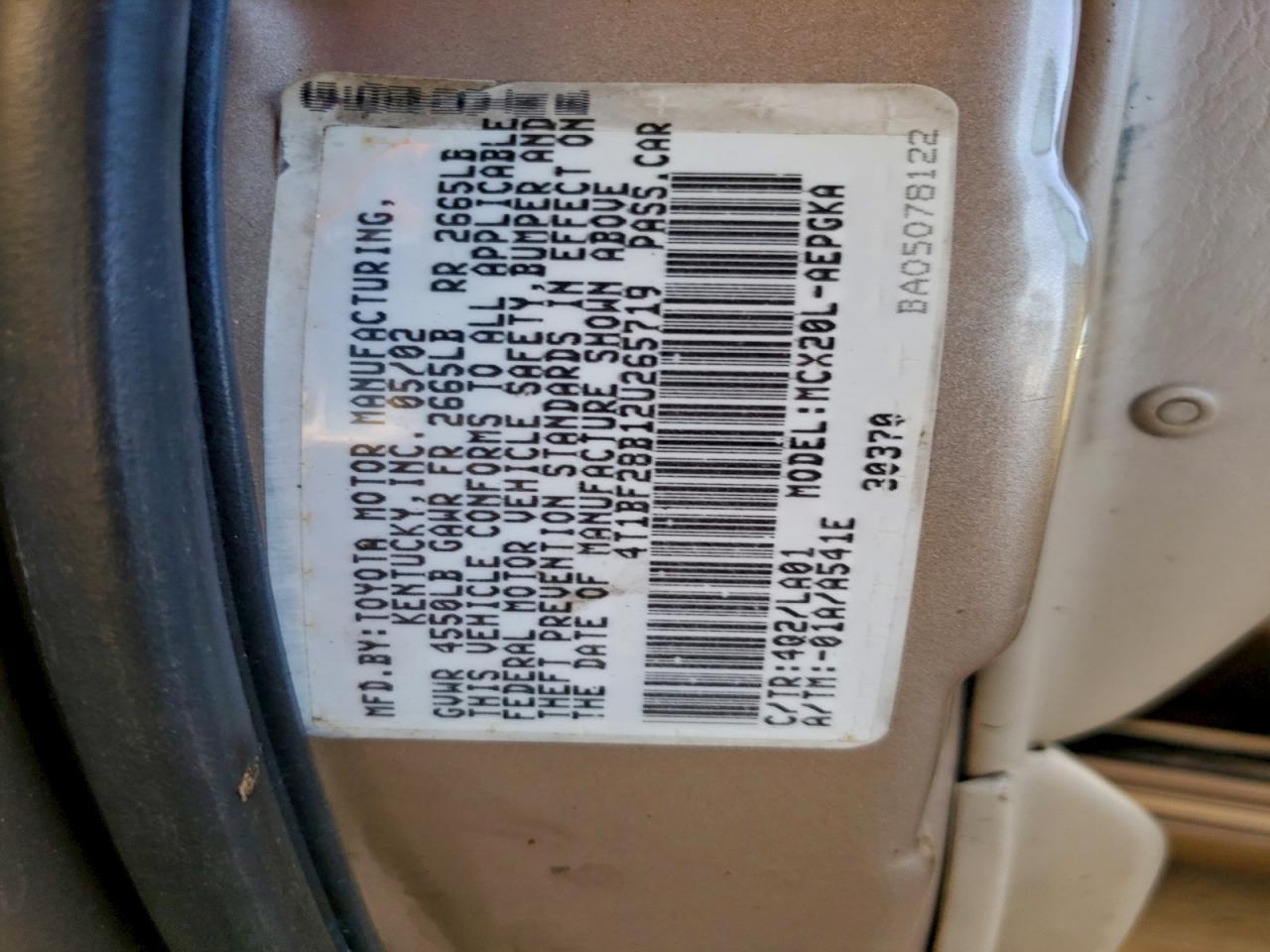 2002 TOYOTA AVALON XL photo 12