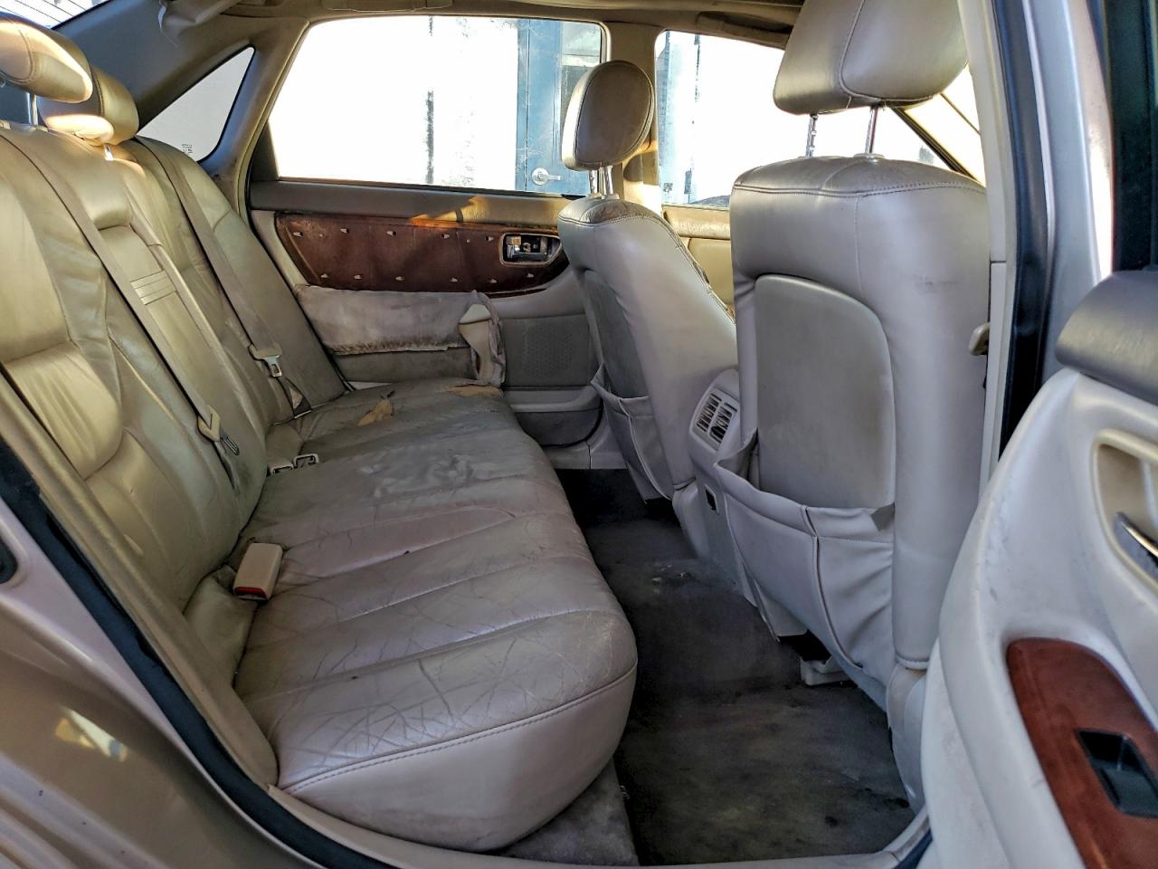 2002 TOYOTA AVALON XL photo 10