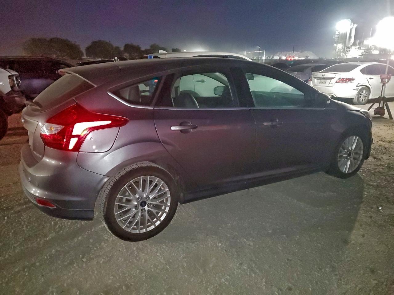 2013 FORD FOCUS TITANIUM photo 3