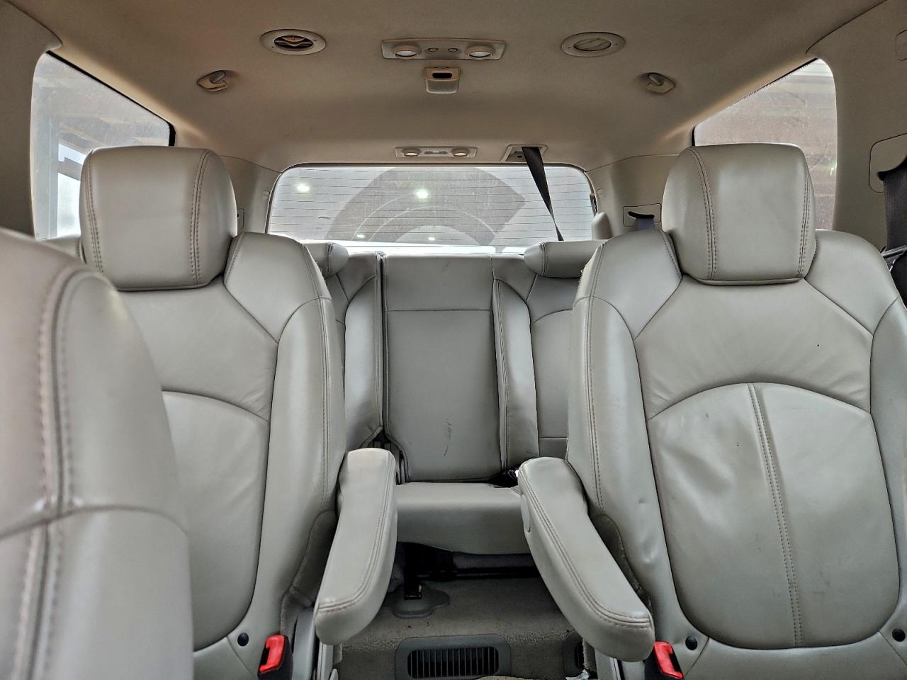 2008 GMC ACADIA SLT-1 photo 10