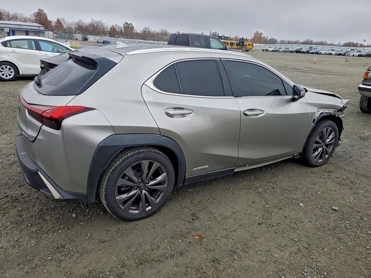 2019 LEXUS UX 250H photo 3