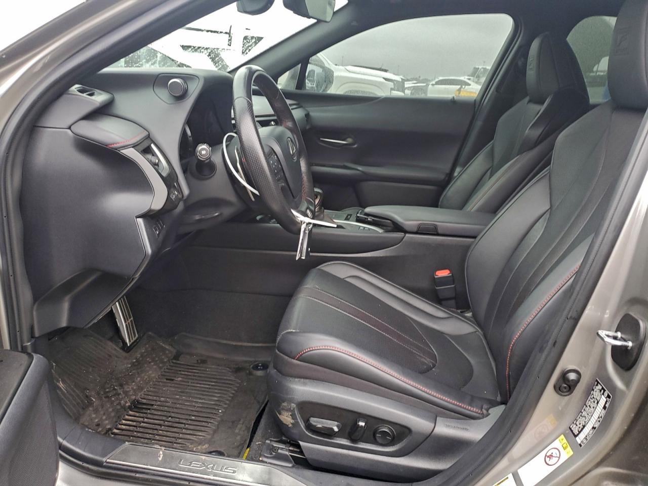 2019 LEXUS UX 250H photo 7