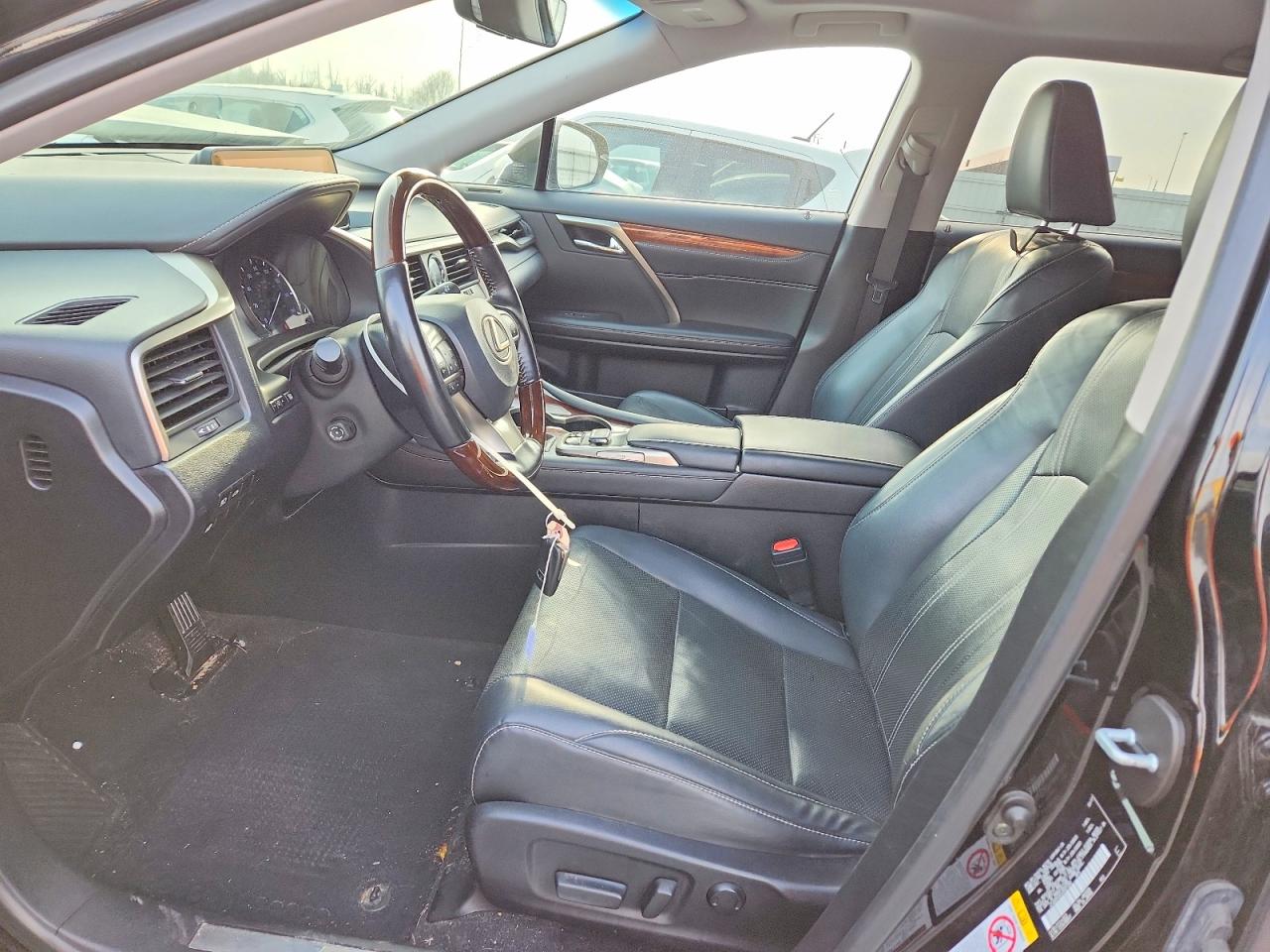 2018 LEXUS RX photo 7