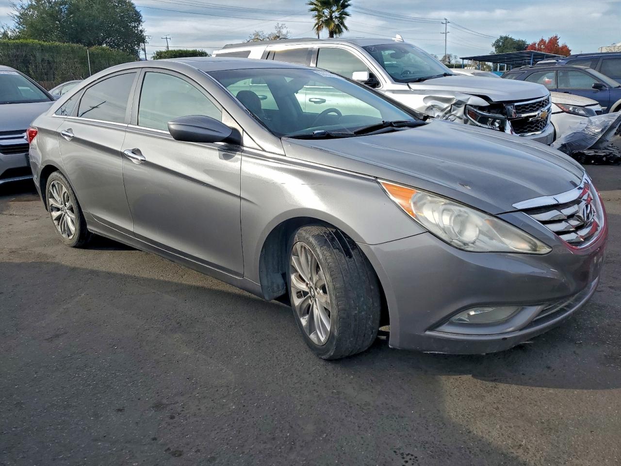 2012 HYUNDAI SONATA SE photo 4