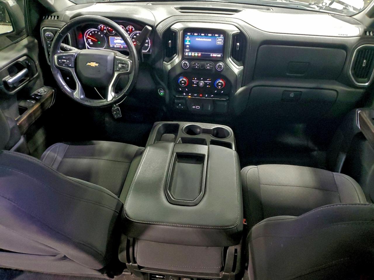 2020 CHEVROLET SILVERADO K1500 LT photo 8