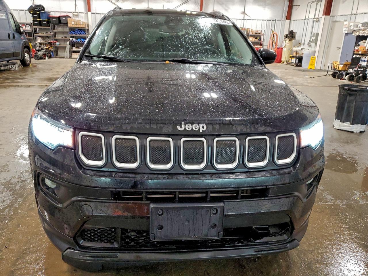 2022 JEEP COMPASS LATITUDE LUX photo 5