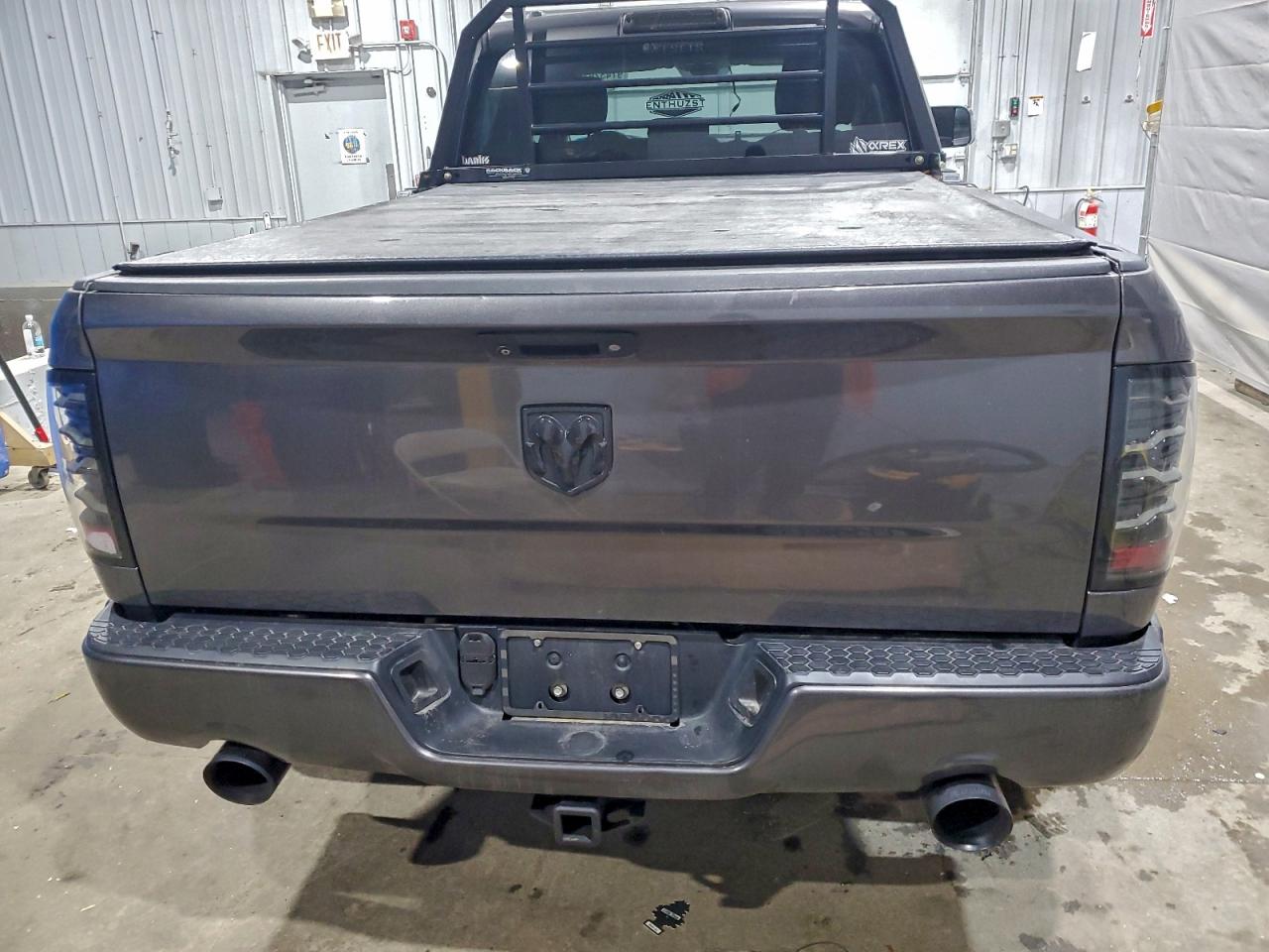 2014 RAM 1500 ST photo 11