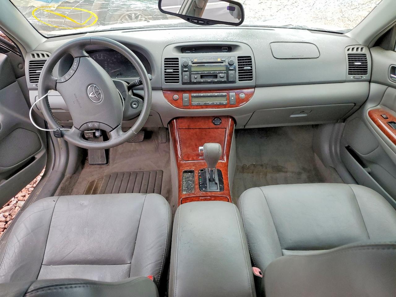 2005 TOYOTA CAMRY LE photo 15