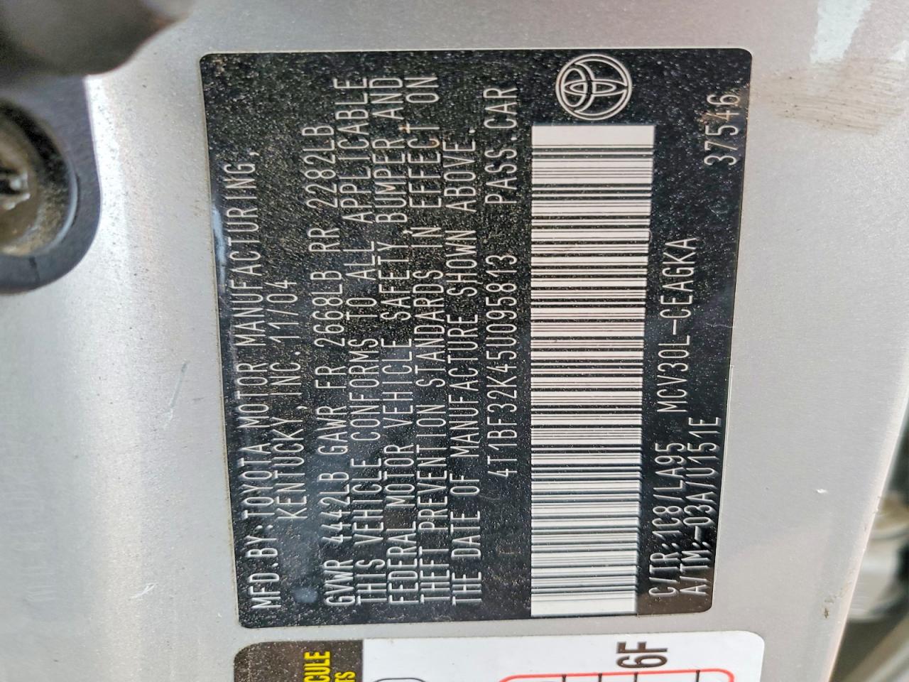 2005 TOYOTA CAMRY LE photo 23