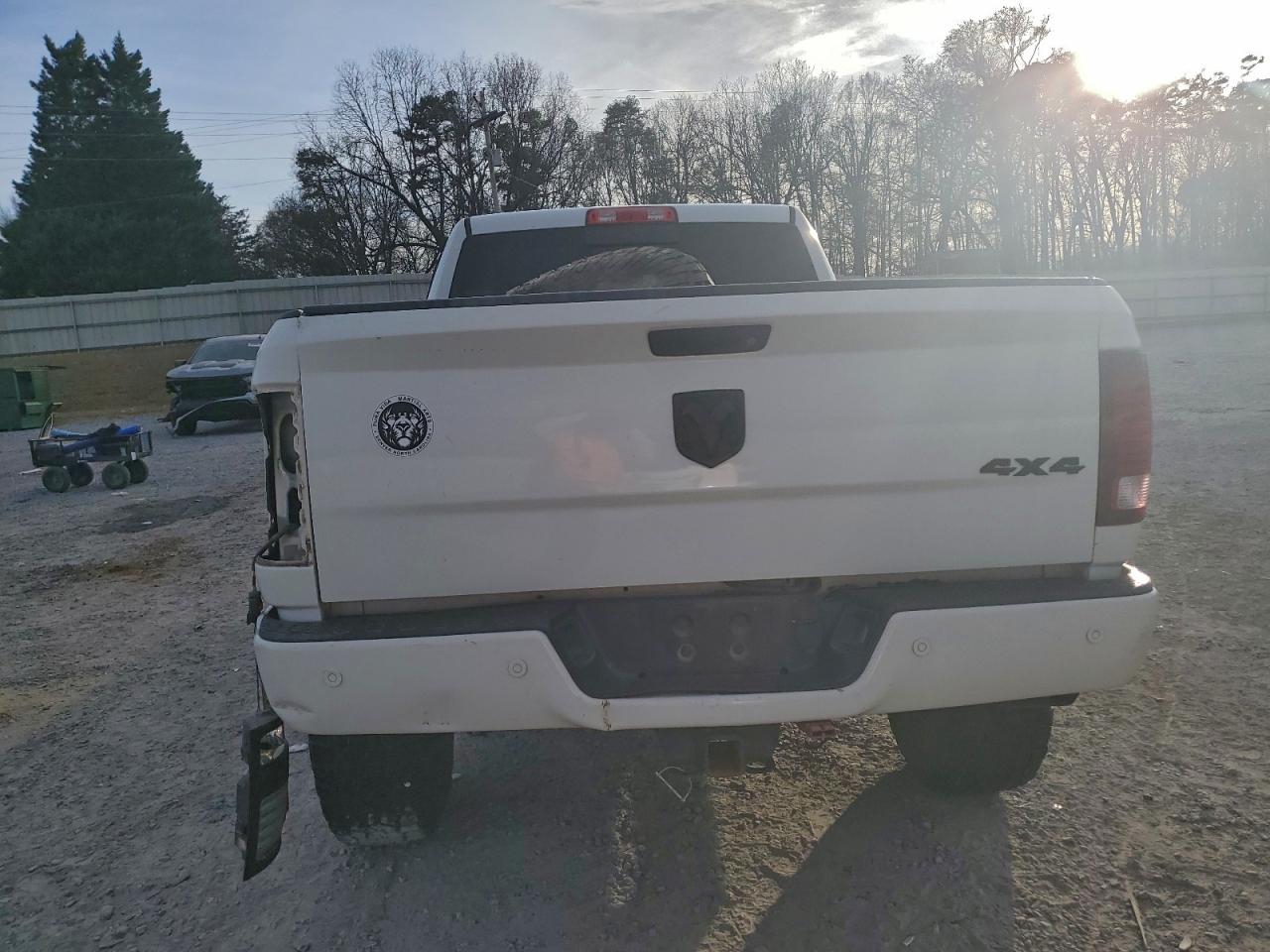 2016 RAM 2500 LARAMIE photo 6