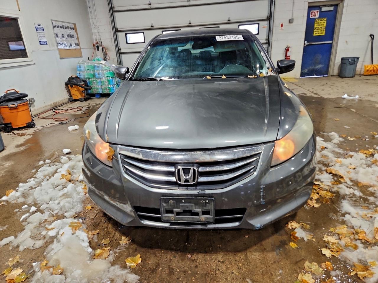 2012 HONDA ACCORD SE photo 5