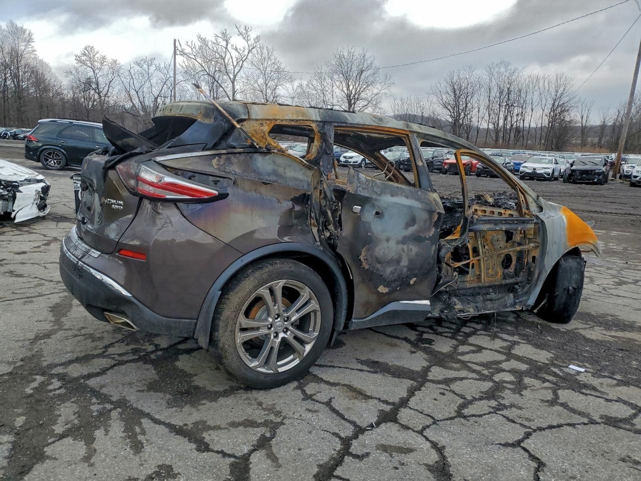 2018 NISSAN MURANO S photo 3