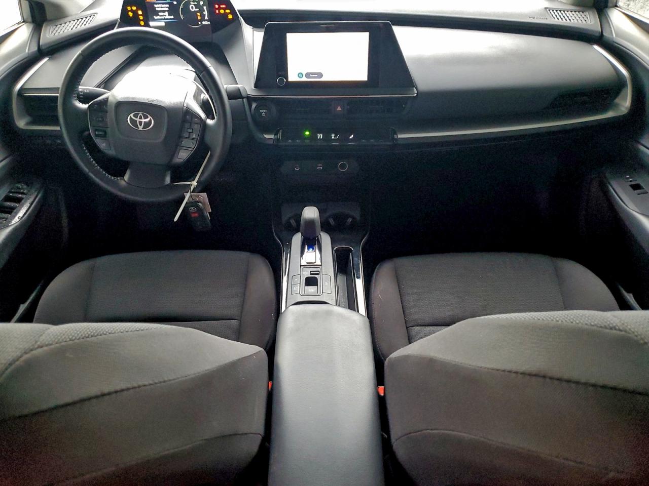 2025 TOYOTA PRIUS LE photo 8