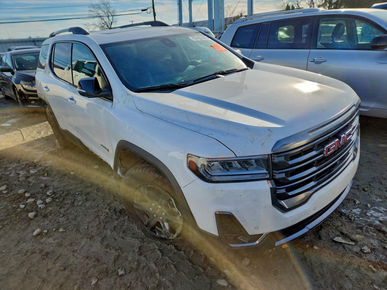 2023 GMC ACADIA AT4 photo 4