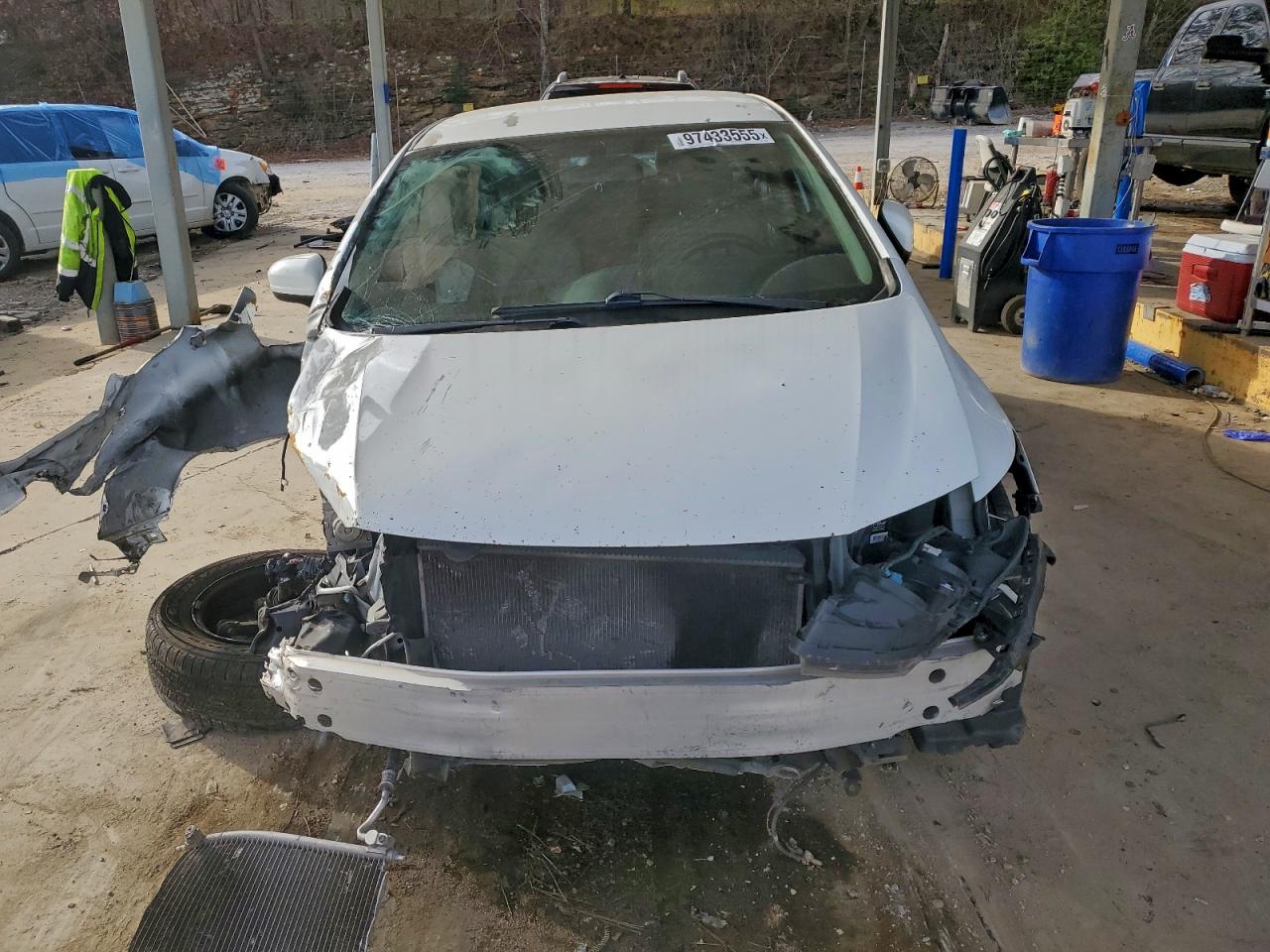 2014 HONDA CIVIC LX photo 5