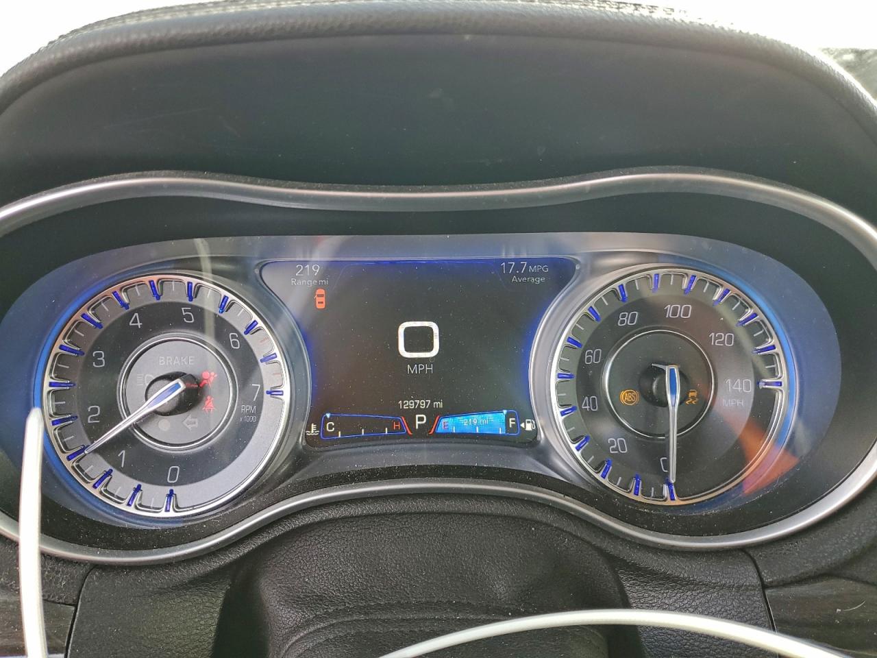 2018 CHRYSLER 300 TOURING photo 9