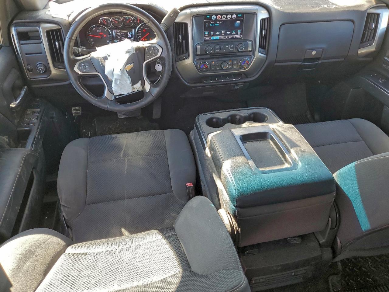 2018 CHEVROLET SILVERADO C1500 LT photo 8