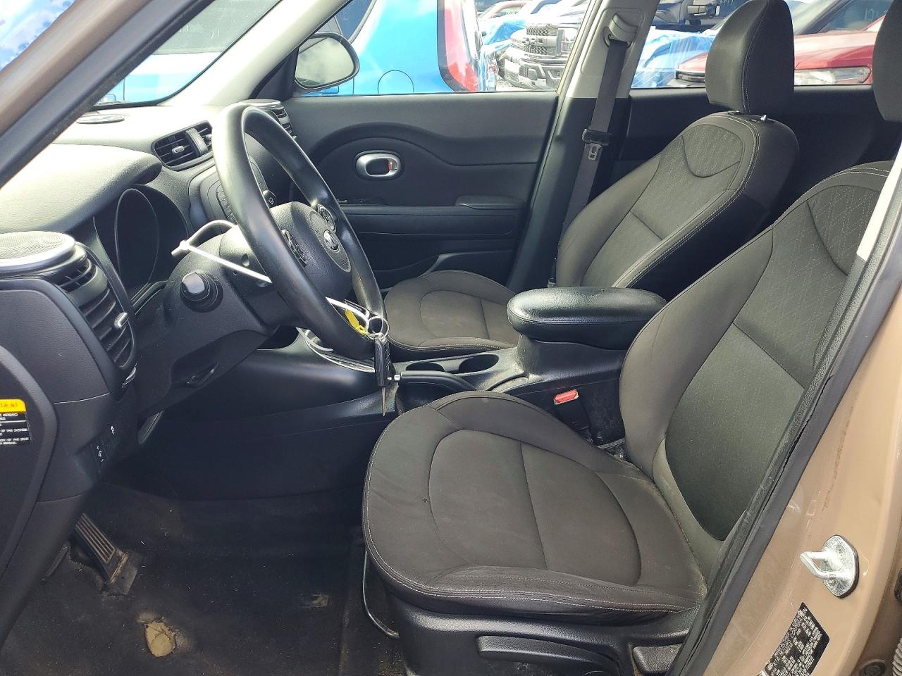 2015 KIA SOUL photo 13