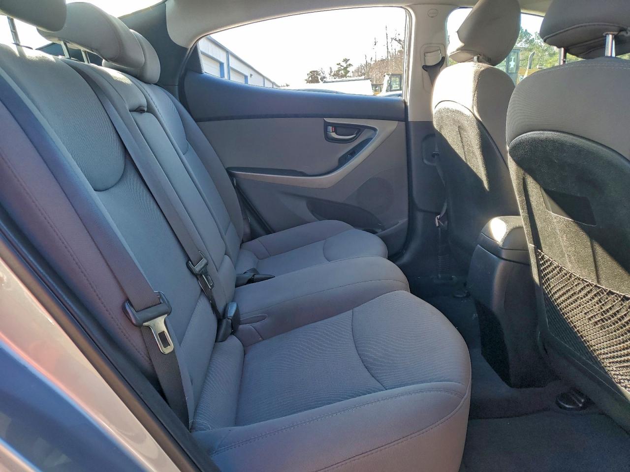 2015 HYUNDAI ELANTRA SE photo 10