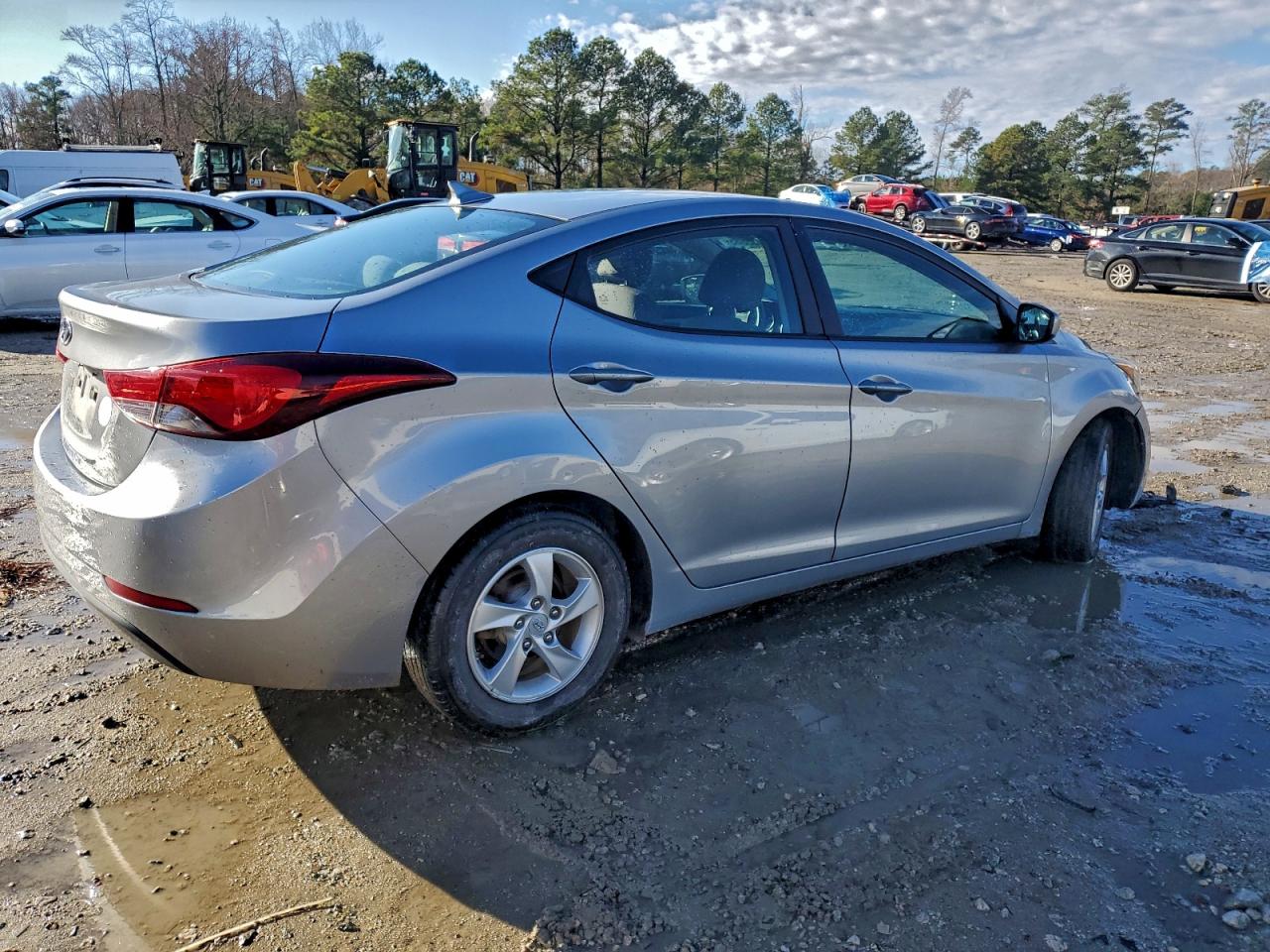2015 HYUNDAI ELANTRA SE photo 3