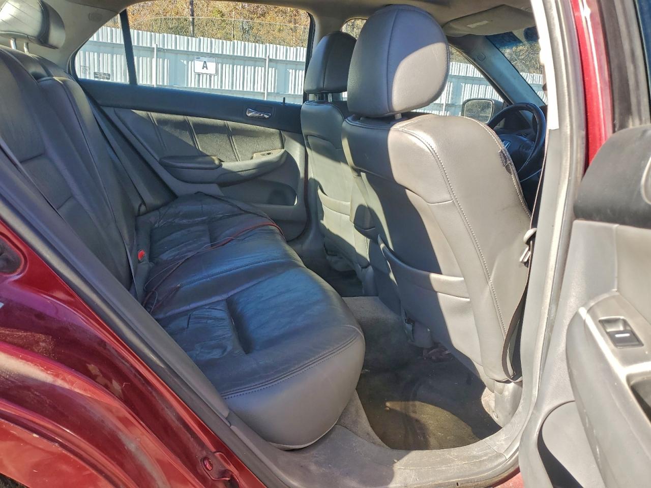 2004 HONDA ACCORD EX photo 10