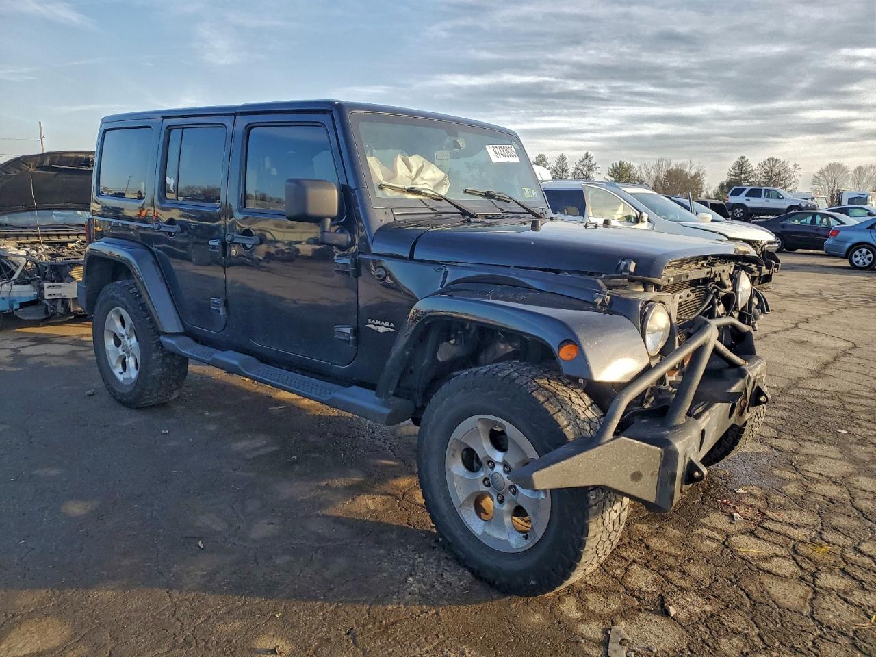2013 JEEP WRANGLER UNLIMITED SAHARA photo 4