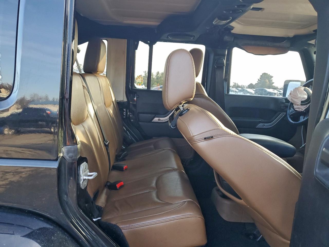 2013 JEEP WRANGLER UNLIMITED SAHARA photo 10