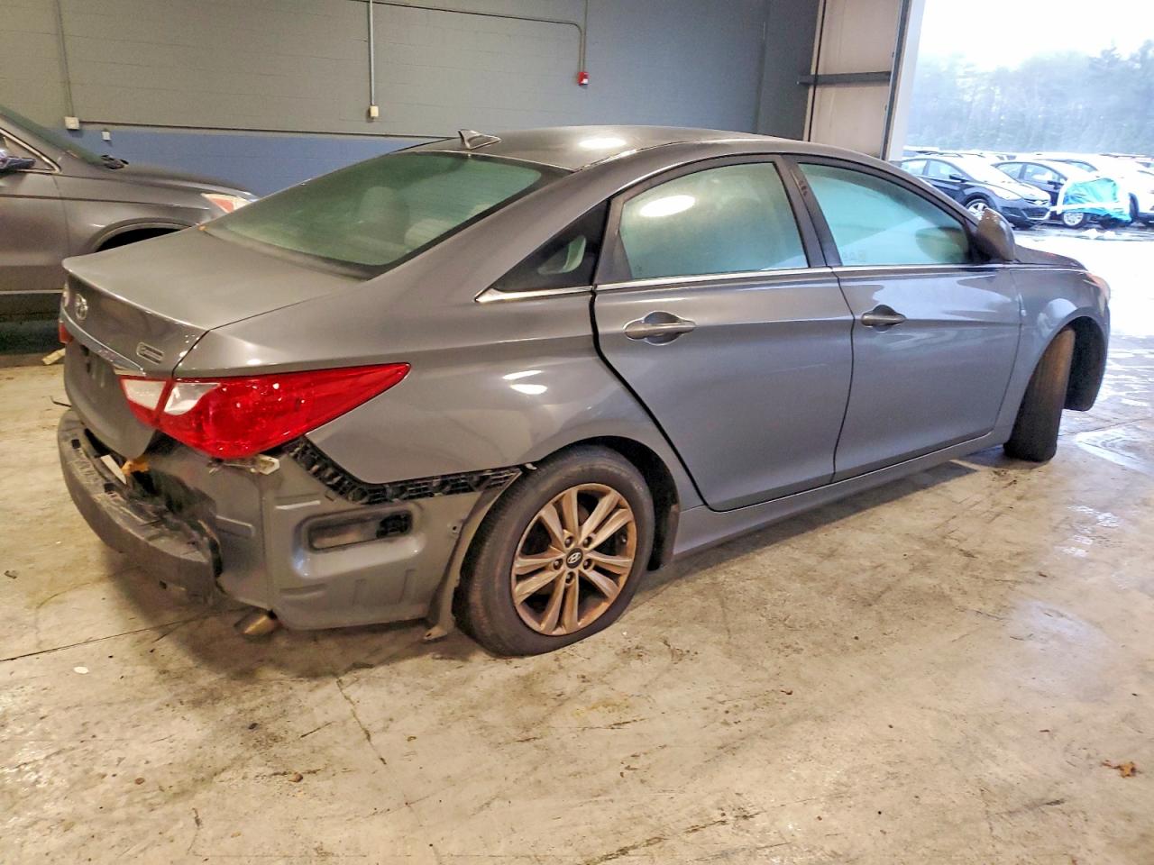 2013 HYUNDAI SONATA GLS photo 3